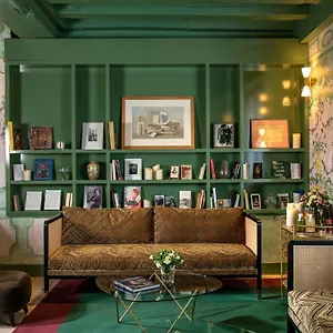 https://des-deux-iles.fr-paris.fr